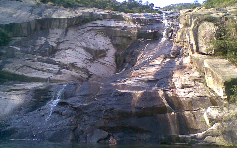 浙江温州天柱寺，2010年8月